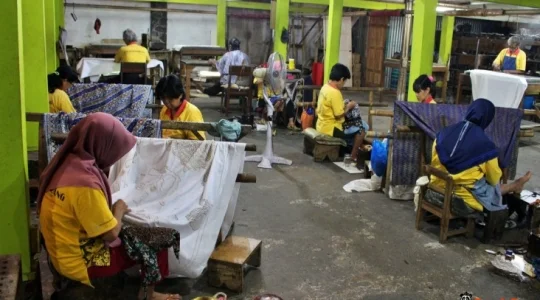 Batik Shop Factory